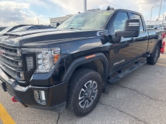 Used 2021  GMC Sierra 2500HD 4WD Crew Cab 172" AT4 at Maxx Loans near St&period; Adrian&comma; MI