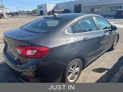 Used 2017  Chevrolet Cruze 4d Sedan LT Auto at Maxx Loans near St&period; Adrian&comma; MI