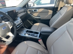 Used 2023 Ford Explorer XLT 4WD at Suburban Ford of Sterling Heights near Sterling Heights, MI