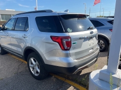 Used 2017 Ford Explorer 4d SUV 4WD XLT Ecoboost at Suburban Ford of Sterling Heights near Sterling Heights, MI