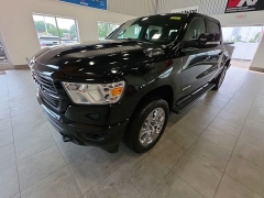 Used 2019  Ram 1500 Big Horn&sol;Lone Star 4x4 Crew Cab 5'7" Box at Maxx Loans near St&period; Adrian&comma; MI