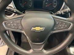 Used 2022  Chevrolet Equinox FWD 4dr LS w&sol;1FL at Maxx Loans near St&period; Adrian&comma; MI