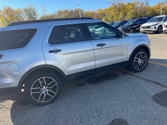 Used 2019  Ford Explorer 4d SUV 4WD Sport at Maxx Loans near St. Adrian, MI