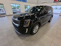  2020 Kia Telluride 4d SUV AWD LX at Maxx Loans near St&period; Adrian&comma; MI