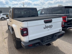 Used 2020 Jeep Gladiator Overland 4x4 at Maxx Loans near St. Adrian, MI