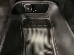 Used 2025  Chrysler Pacifica Select FWD at Maxx Loans near St. Adrian, MI