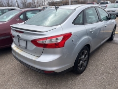 Used 2013  Ford Focus 4d Sedan SE at Maxx Loans near St. Adrian, MI