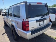Used 2007 Jeep Commander 4WD 4dr Sport at Maxx Loans near St. Adrian, MI