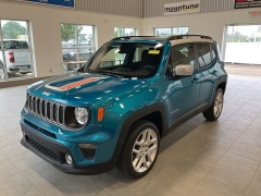 Used 2021 Jeep Renegade Latitude 4x4 at Suburban Ford of Sterling Heights near Sterling Heights, MI
