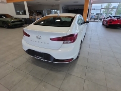 Used 2019  Hyundai Elantra SEL Auto at Maxx Loans near St&period; Adrian&comma; MI