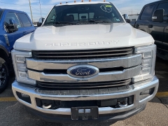 Used 2018  Ford Super Duty F-350 DRW 4WD Crew Cab 8' Box at Maxx Loans near St&period; Adrian&comma; MI