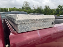 Used 2005 Chevrolet Silverado 2500HD Crew Cab 153" WB 4WD LS at Maxx Loans near St. Adrian, MI