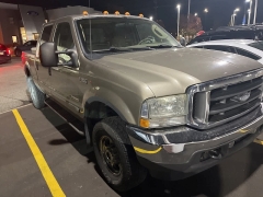 Used 2003  Ford Super Duty F-350 SRW Crew Cab 4WD at Maxx Loans near St. Adrian, MI