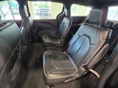 Used 2021  Chrysler Pacifica Limited AWD at Maxx Loans near St&period; Adrian&comma; MI