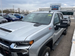 Used 2022 Chevrolet Silverado 3500HD 4WD Crew Cab LT at Maxx Loans near ,