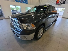 Used 2017  Ram 1500 4WD Crew Cab 149" Big Horn at Maxx Loans near St&period; Adrian&comma; MI
