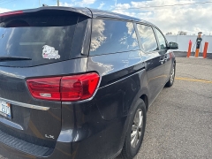 Used 2021  Kia Sedona LX FWD at Maxx Loans near St&period; Adrian&comma; MI