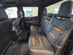 Used 2020  GMC Sierra 1500 4WD Crew Cab 147" AT4 at Maxx Loans near St&period; Adrian&comma; MI