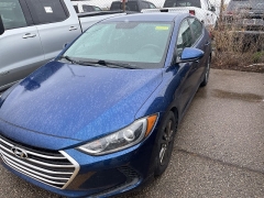 Used 2017  Hyundai Elantra SE 2.0L Auto (Alabama) at Maxx Loans near St. Adrian, MI