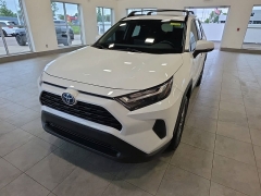  2022 Toyota RAV4 Hybrid XLE AWD at Maxx Loans near St&period; Adrian&comma; MI
