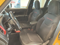 Used 2019 Jeep Renegade 4d SUV 4WD Trailhawk at Maxx Loans near St. Adrian, MI
