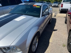 Used 2006  Ford Mustang 2dr Cpe at Maxx Loans near St&period; Adrian&comma; MI