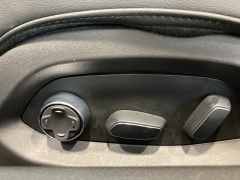 Used 2021  Chevrolet Corvette 2dr Stingray Conv w&sol;3LT at Maxx Loans near St&period; Adrian&comma; MI