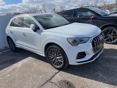 Used 2022  Audi Q3 Premium 40 TFSI quattro at Maxx Loans near St&period; Adrian&comma; MI