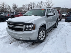  2010 Chevrolet Suburban 1500 SUV 4WD LT at Maxx Loans near St&period; Adrian&comma; MI