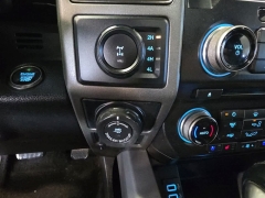 Used 2018  Ford F-150 4WD SuperCrew Raptor at Maxx Loans near St&period; Adrian&comma; MI