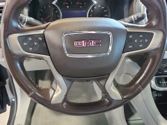 Used 2020  GMC Acadia 4d SUV AWD SLT V6 at Maxx Loans near St&period; Adrian&comma; MI