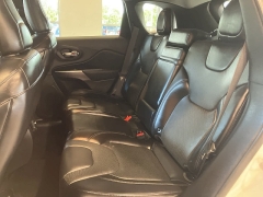 Used 2019 Jeep Cherokee Limited 4x4 at Maxx Loans near St. Adrian, MI