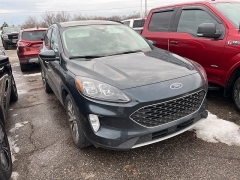 Used 2022  Ford Escape Titanium AWD at Maxx Loans near St&period; Adrian&comma; MI