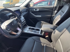 Used 2022 Ford Explorer XLT 4WD at Suburban Ford of Sterling Heights near Sterling Heights, MI