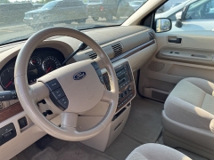 Used 2005 Ford Freestar Wagon 4d Wagon SEL at Maxx Loans near ,