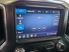 Used 2020  GMC Sierra 1500 4WD Crew Cab 147" AT4 at Maxx Loans near St&period; Adrian&comma; MI