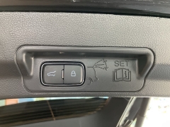 Used 2022 Ford Explorer XLT 4WD at Suburban Ford of Sterling Heights near Sterling Heights, MI