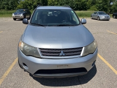 Used 2007 Mitsubishi Outlander 4d SUV 4WD LS at Maxx Loans near St. Adrian, MI