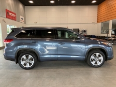 Used 2019 Toyota Highlander Limited V6 AWD (Natl) at Maxx Loans near St. Adrian, MI