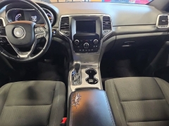 Used 2018  Jeep Grand Cherokee Laredo E 4x4 &ast;Ltd Avail&ast; at Maxx Loans near St&period; Adrian&comma; MI