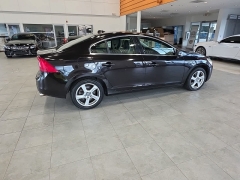 Used 2013  Volvo S60 4dr Sdn T5 FWD at Maxx Loans near St&period; Adrian&comma; MI