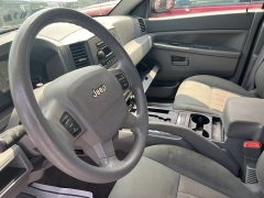 Used 2005 Jeep Grand Cherokee 4dr Laredo 4WD at Suburban Ford of Sterling Heights near Sterling Heights, MI