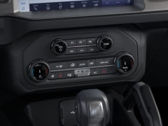 New 2025 Ford Bronco Outer Banks 4 Door 4x4 at Suburban Ford of Sterling Heights near Sterling Heights, MI