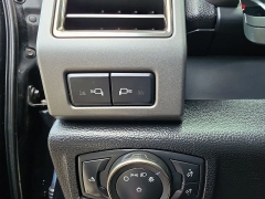 Used 2019  Ford F-150 4WD SuperCrew Raptor at Maxx Loans near St&period; Adrian&comma; MI