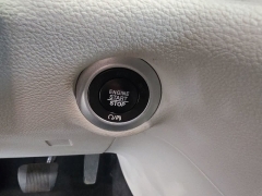 Used 2020  Chrysler Pacifica Limited FWD at Maxx Loans near St&period; Adrian&comma; MI