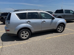 Used 2007 Mitsubishi Outlander 4d SUV 4WD LS at Maxx Loans near St. Adrian, MI