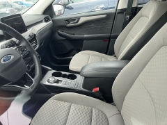 Used 2022 Ford Escape SE AWD at Suburban Ford of Sterling Heights near Sterling Heights, MI