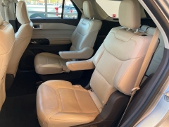 Used 2022 Ford Explorer Platinum 4WD at Suburban Ford of Sterling Heights near Sterling Heights, MI