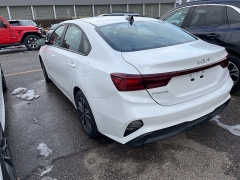 Used 2024  Kia Forte LXS IVT at Maxx Loans near St&period; Adrian&comma; MI