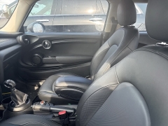 Used 2019  MINI Hardtop 2 Door Cooper FWD at Maxx Loans near St&period; Adrian&comma; MI